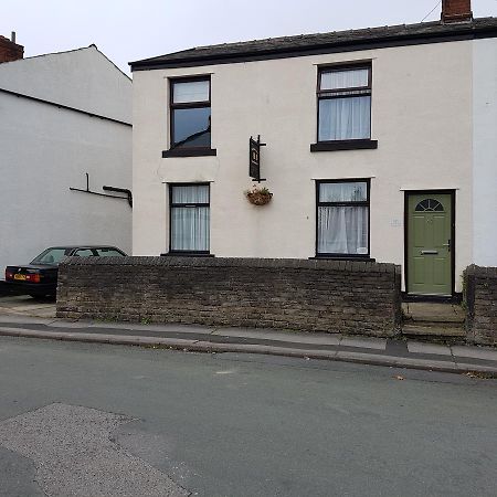 Overnight Stays Stockport Exterior foto